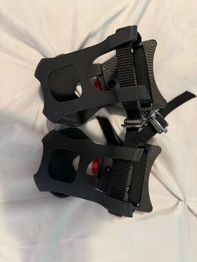 Peloton Black and Red Replacement Accessory Strap Mount